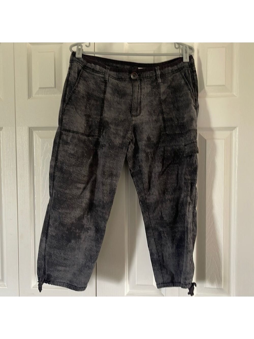 DKNY Jeans Capris Size 14🥰🥰